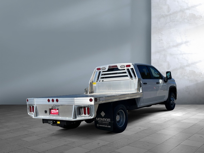 2024 Chevrolet Silverado 3500HD CC