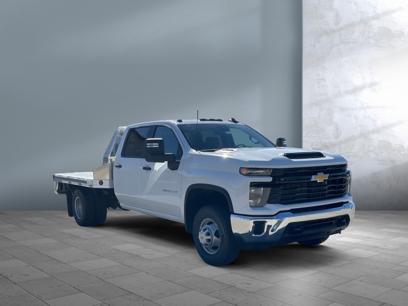 2024 Chevrolet Silverado 3500HD CC