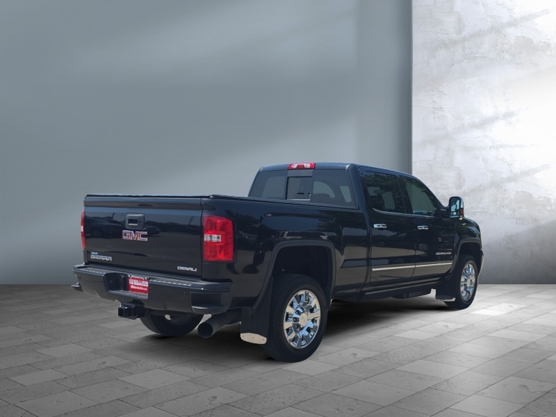 2015 GMC Sierra 2500HD available WiFi