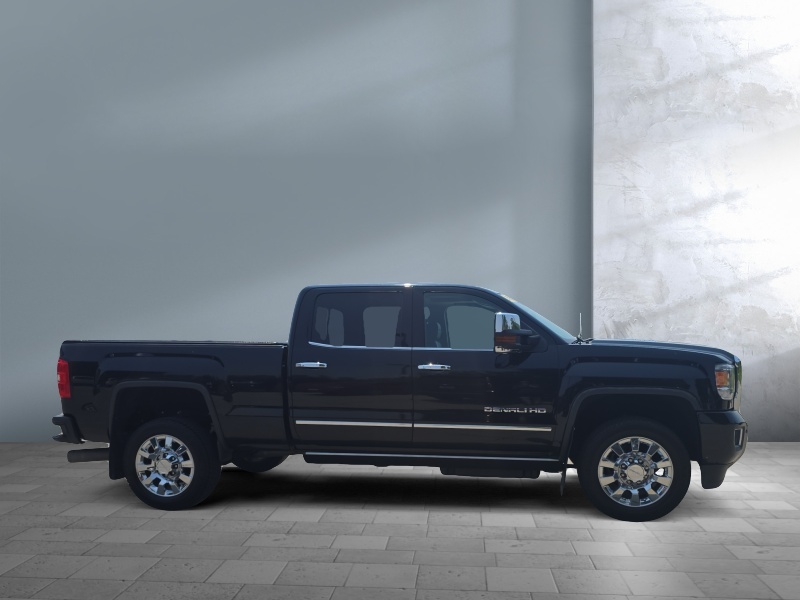 2015 GMC Sierra 2500HD available WiFi