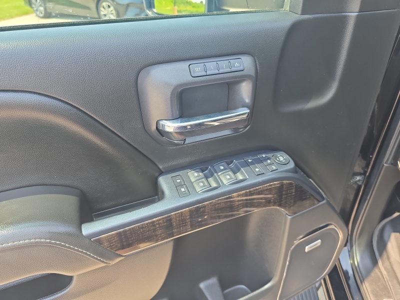 2015 GMC Sierra 2500HD available WiFi