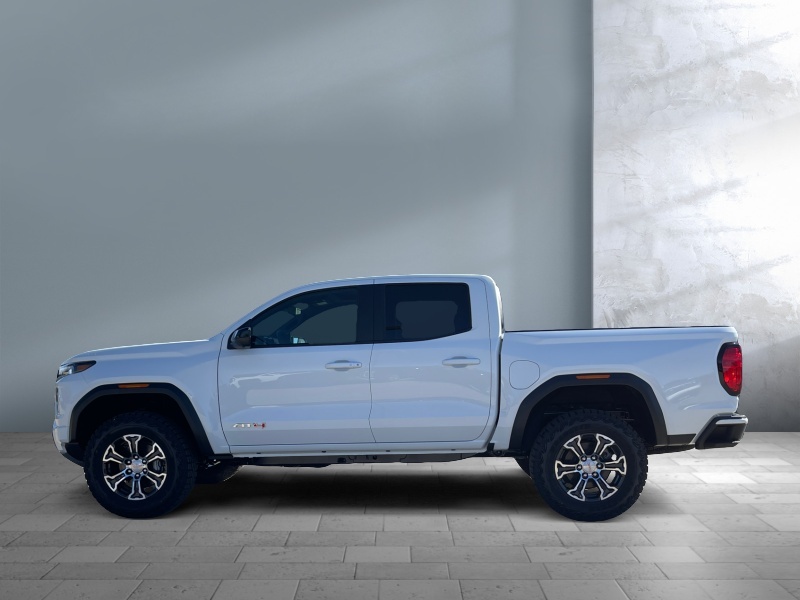 2024 GMC Canyon