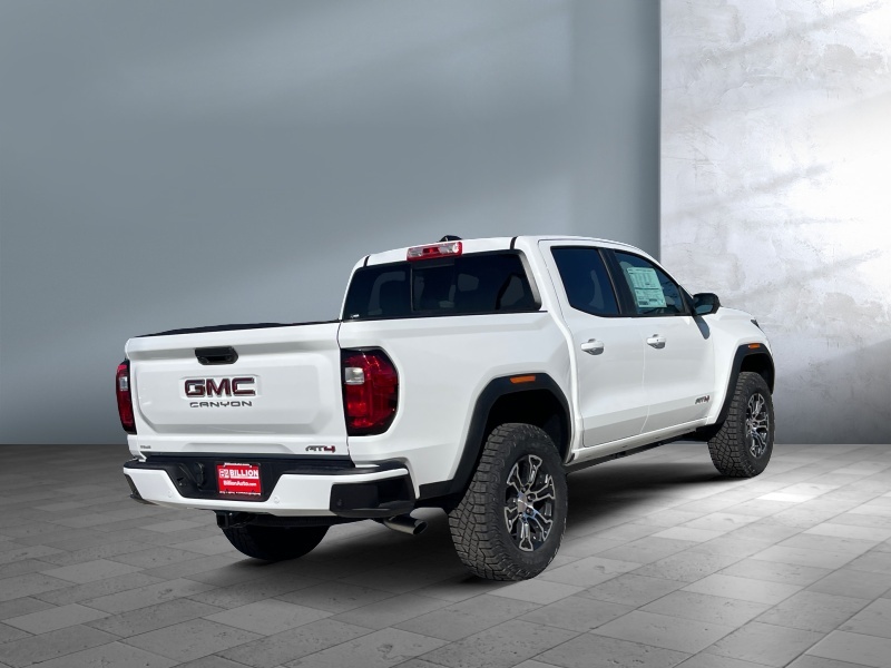 2024 GMC Canyon