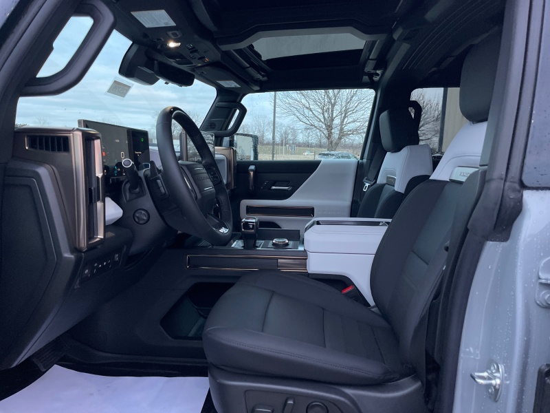 2025 GMC HUMMER EV SUV