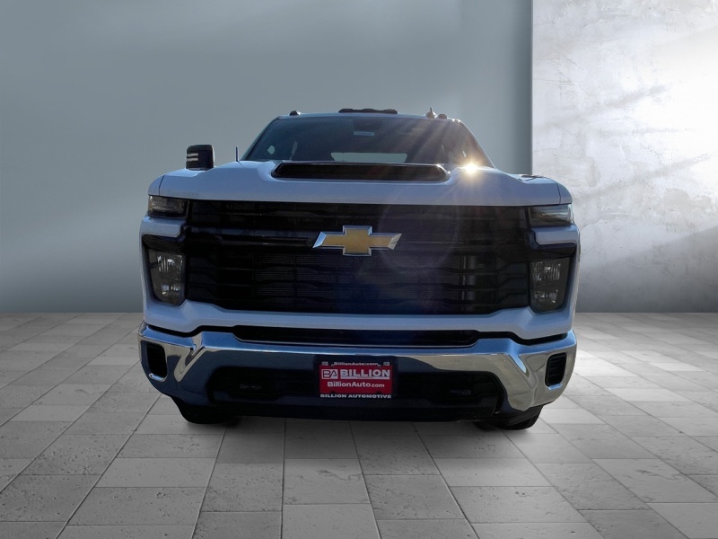 2024 Chevrolet Silverado 3500HD CC