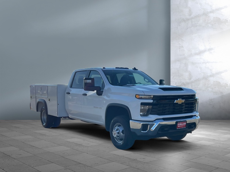 2024 Chevrolet Silverado 3500HD CC