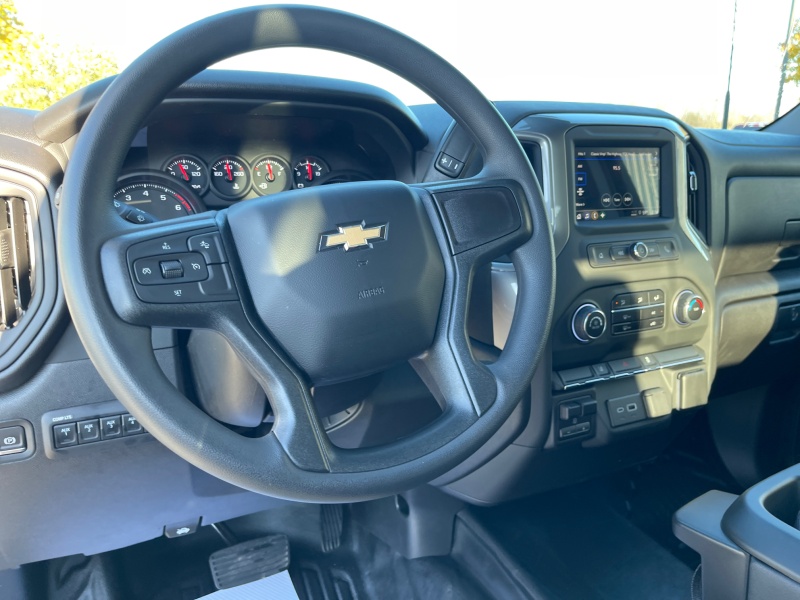 2024 Chevrolet Silverado 3500HD CC