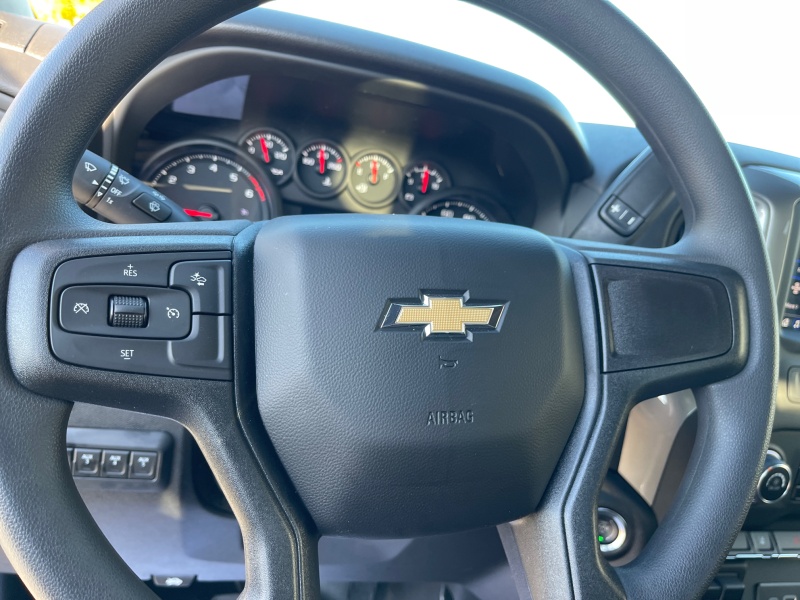 2024 Chevrolet Silverado 3500HD CC