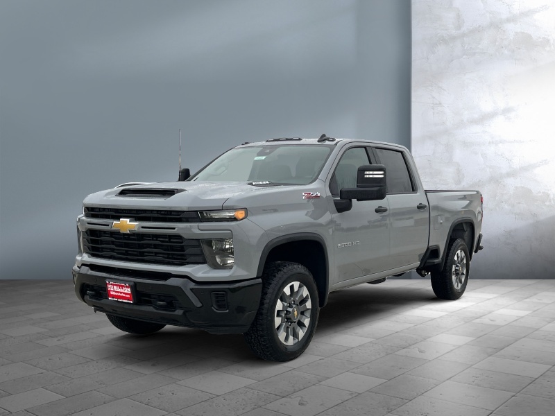 New 2025 Chevrolet Silverado 2500HD  Crew Cab Custom Truck