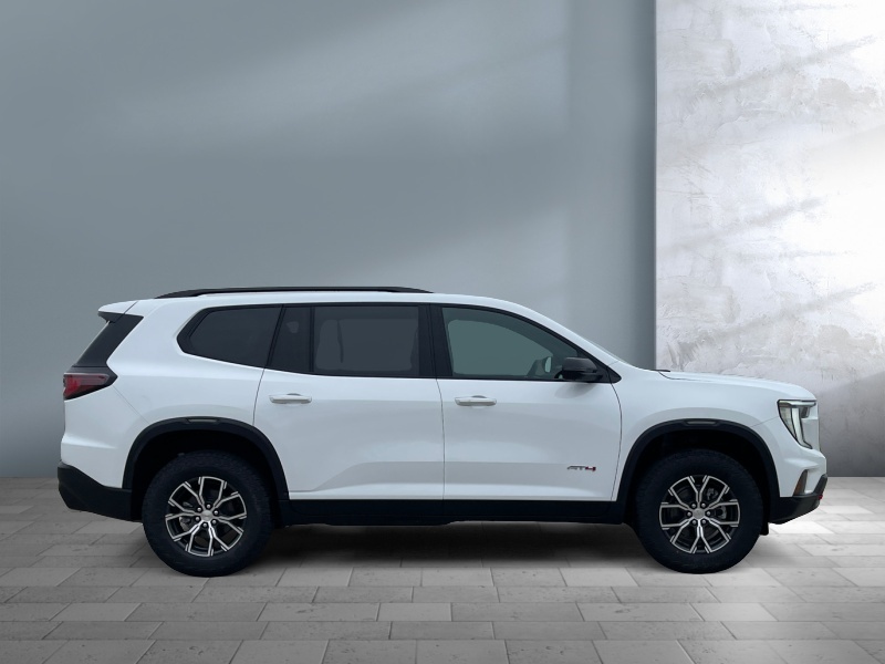 2024 GMC Acadia