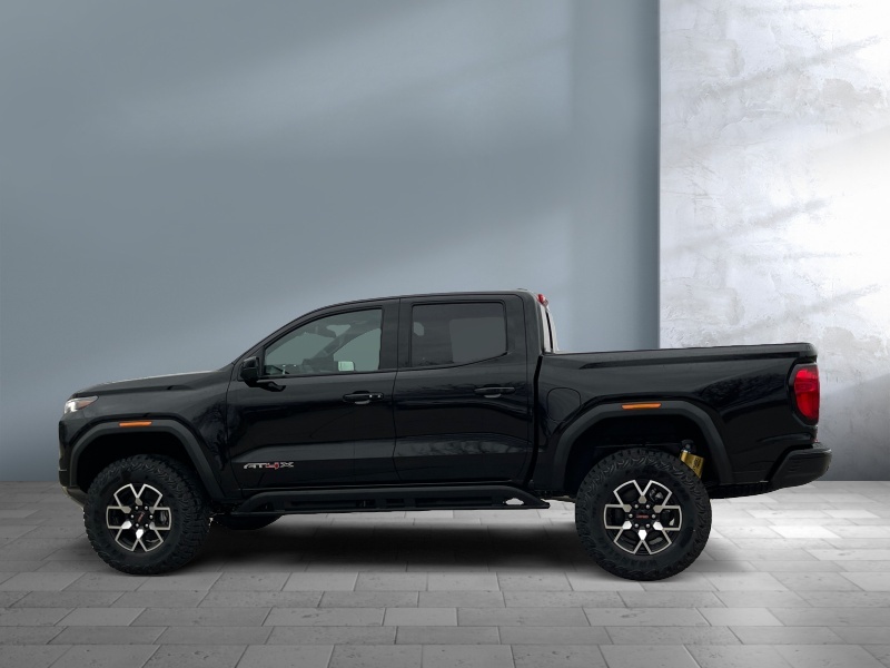 2024 GMC Canyon