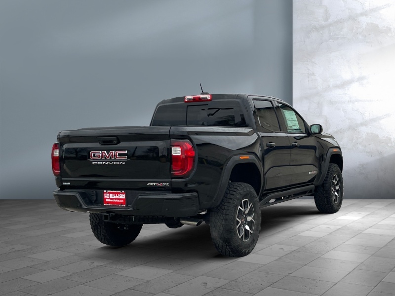 2024 GMC Canyon