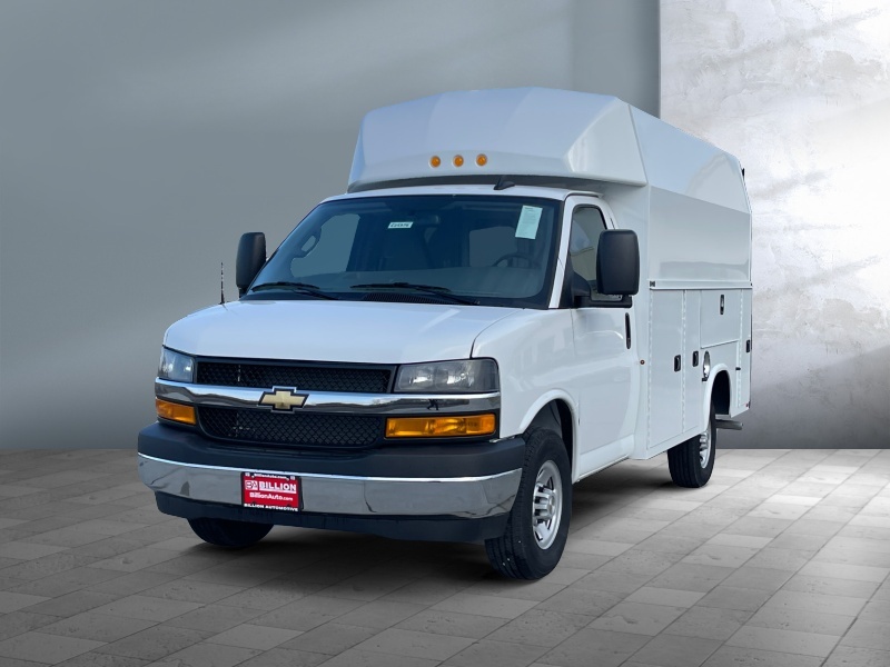 New 2024 Chevrolet Express Commercial Cutaway 3500 Van 139 Van