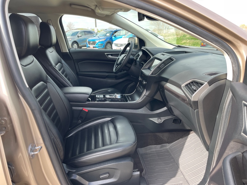 2020 Ford Edge