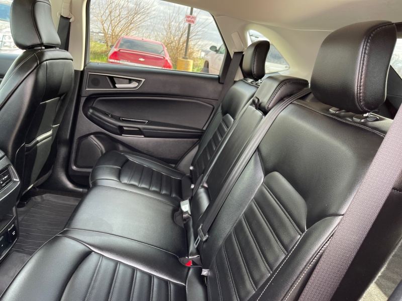 2020 Ford Edge