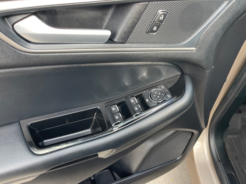 2020 Ford Edge