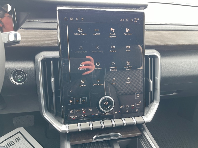 2025 GMC Acadia