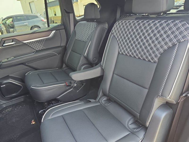 2025 GMC Acadia