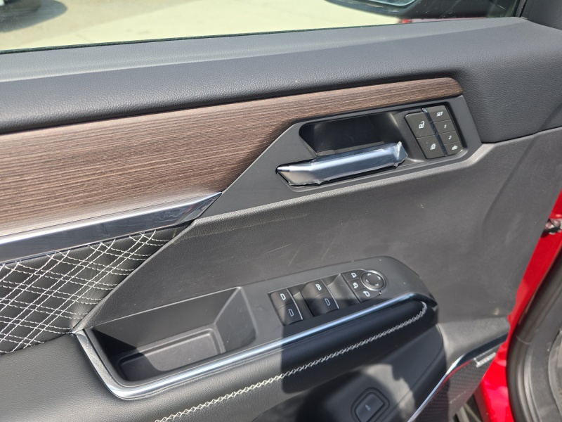 2025 GMC Acadia