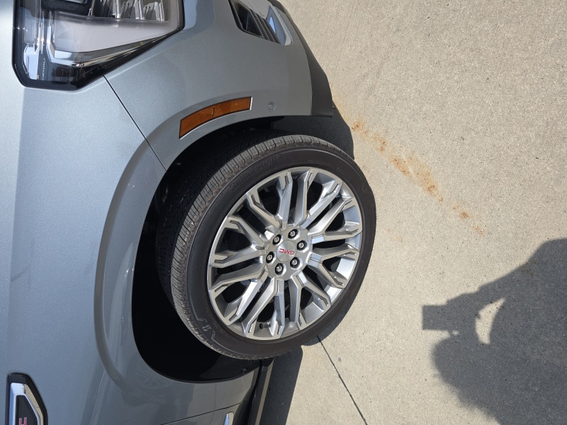2025 GMC Acadia