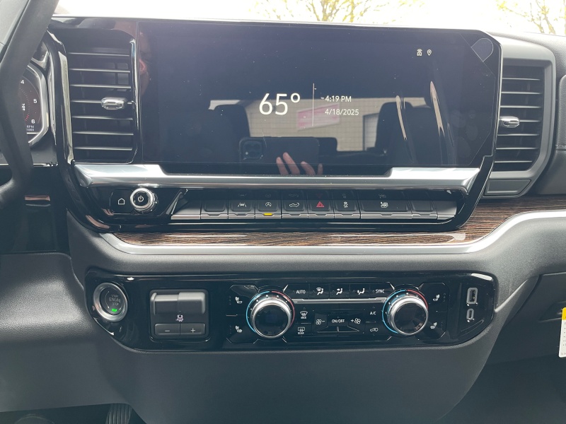2025 GMC Sierra 1500
