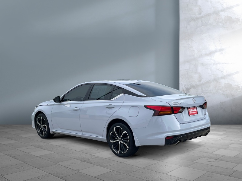 2024 Nissan Altima
