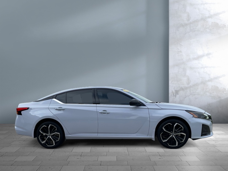 2024 Nissan Altima