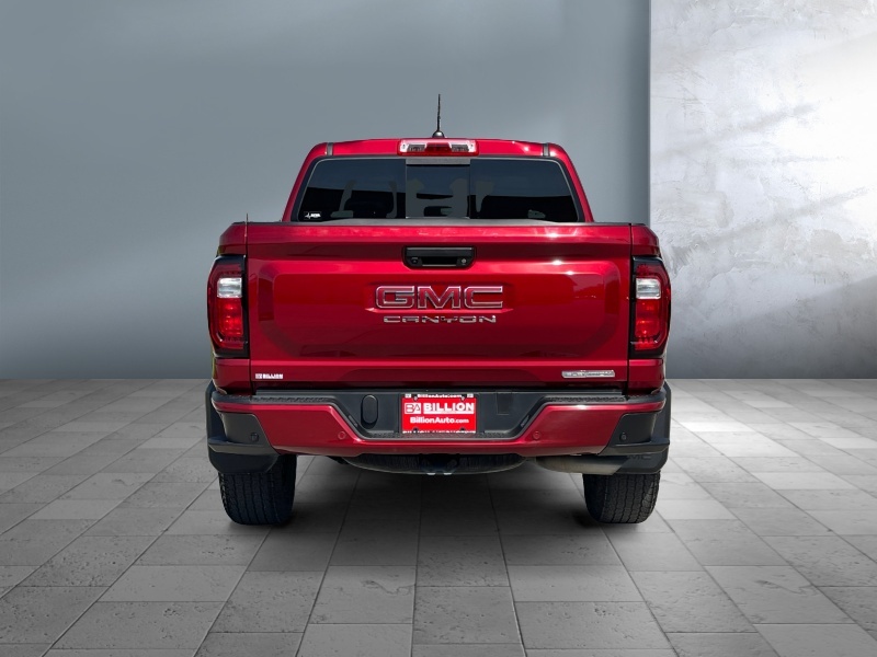 2024 GMC Canyon