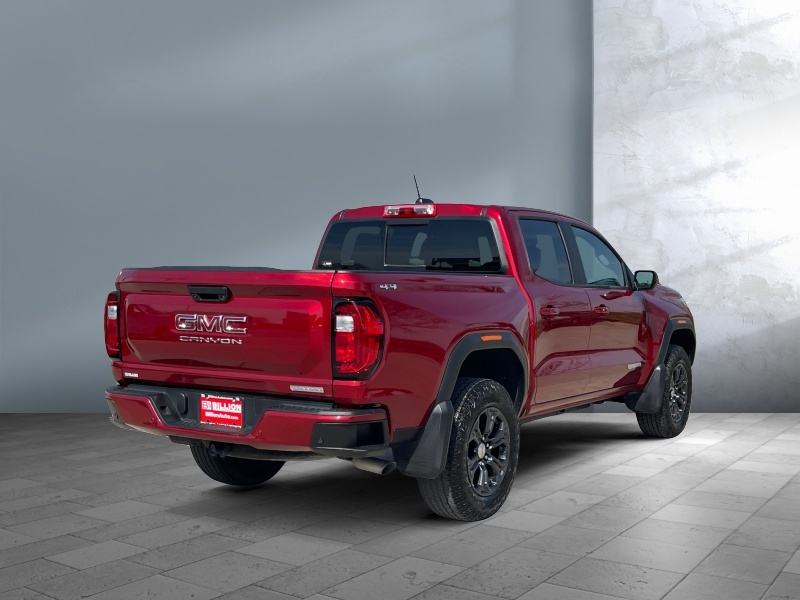 2024 GMC Canyon