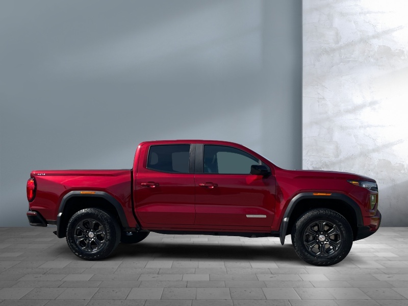 2024 GMC Canyon