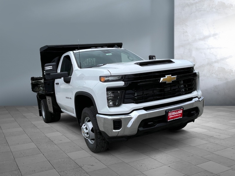 2025 Chevrolet Silverado 3500HD CC