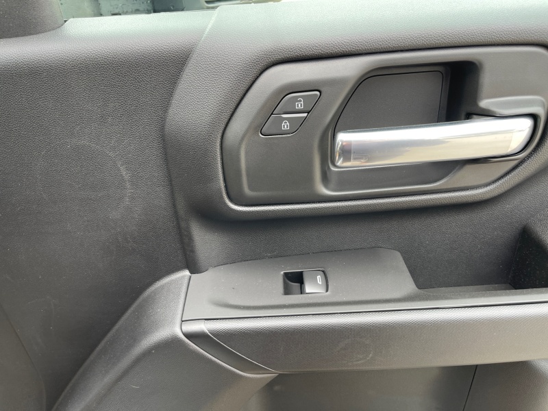 2025 Chevrolet Silverado 3500HD CC