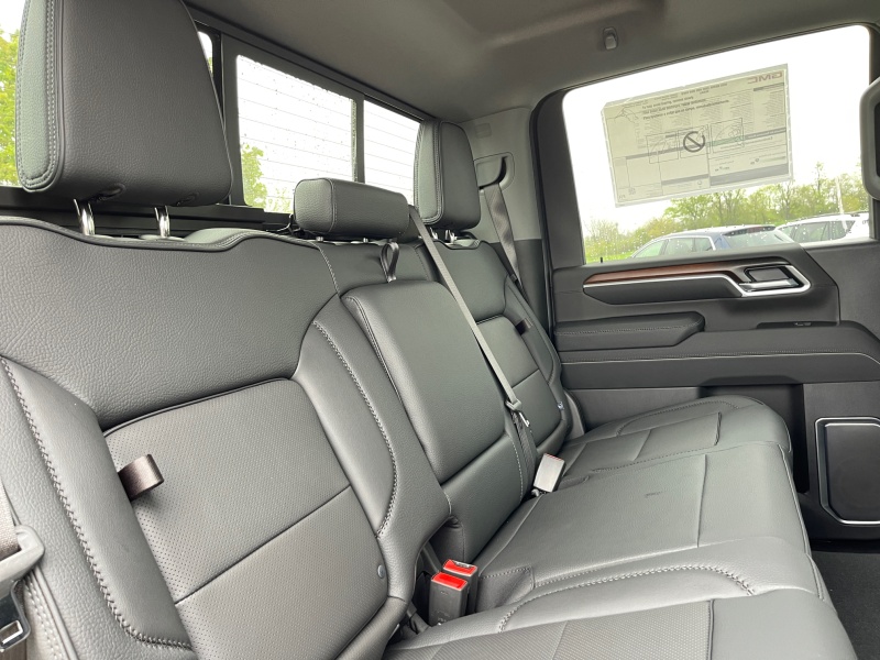 2025 GMC Sierra 3500HD