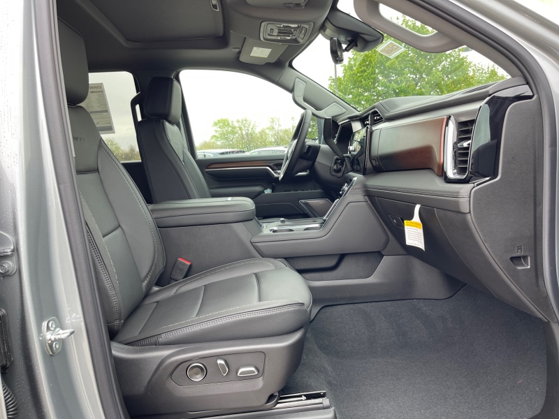 2025 GMC Sierra 3500HD