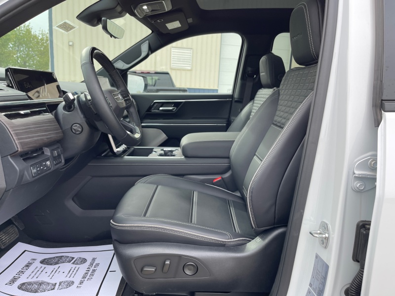 2025 GMC Sierra EV