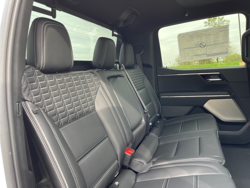 2025 GMC Sierra EV