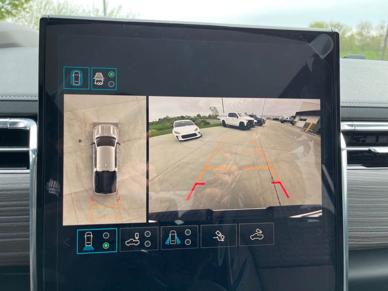 2025 GMC Sierra EV