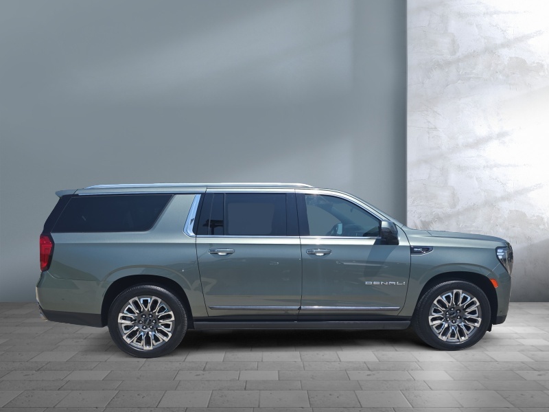 2023 GMC Yukon XL