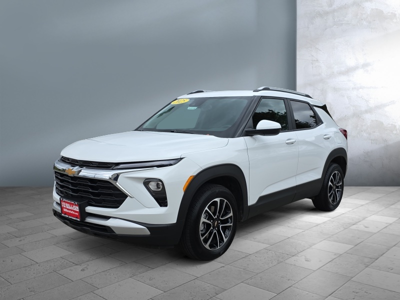 Used 2025 Chevrolet Trailblazer LT SUV