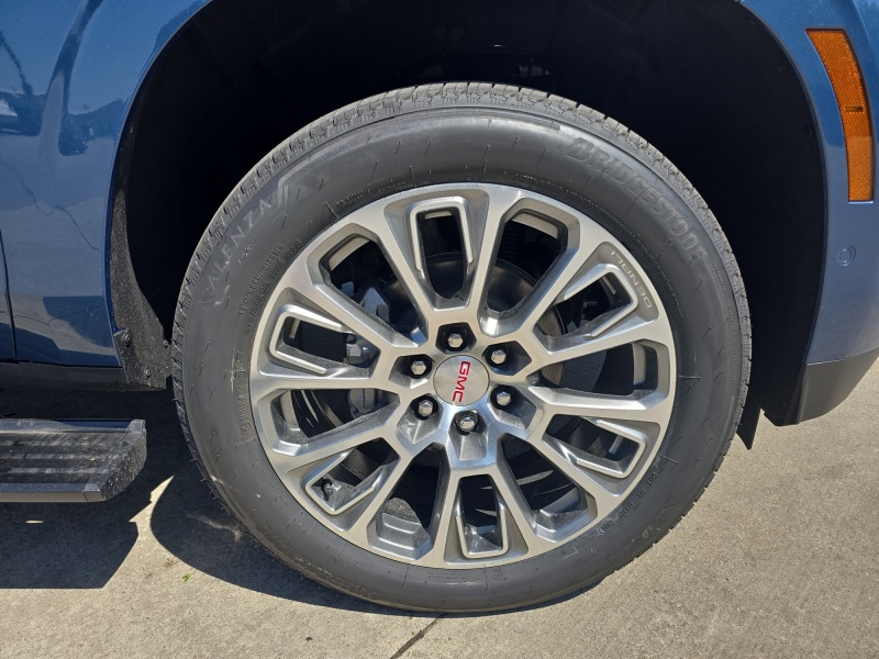 2025 GMC Yukon XL