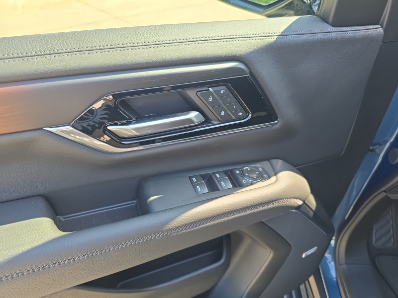 2025 GMC Yukon XL