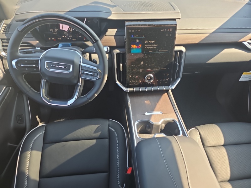 2025 GMC Acadia