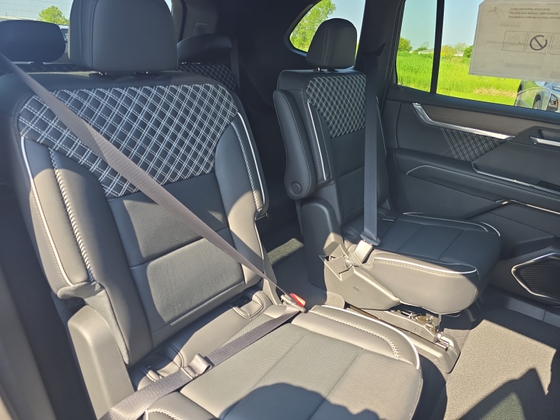 2025 GMC Acadia