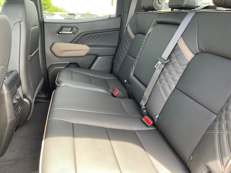 2025 GMC Canyon
