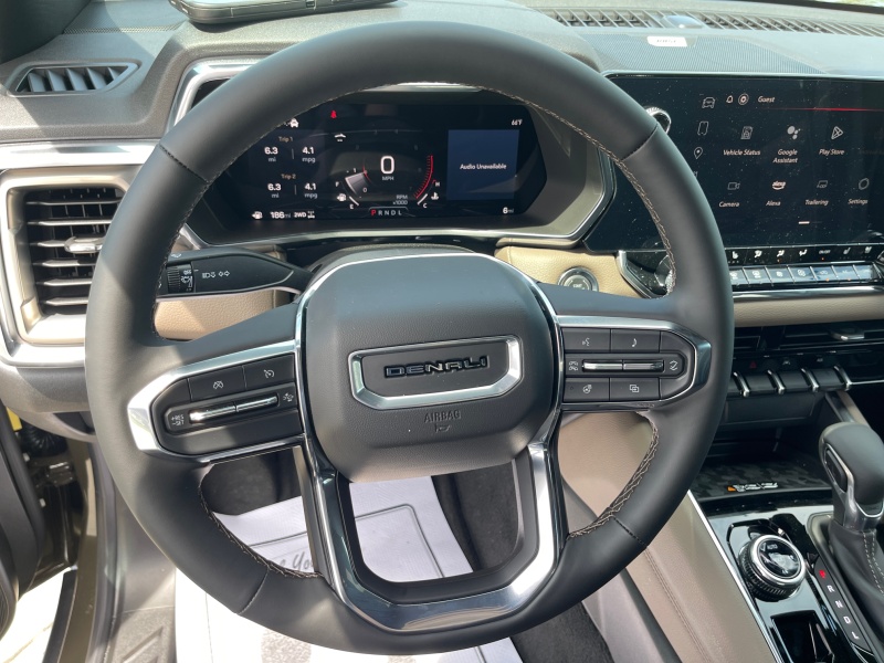 2025 GMC Canyon