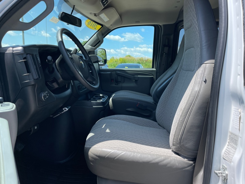 2016 Chevrolet Express Passenger