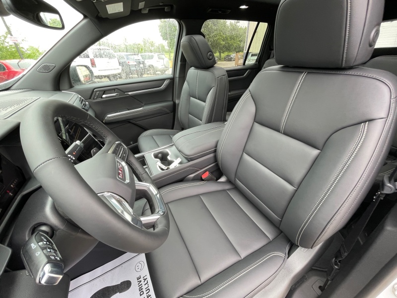 2025 GMC Acadia