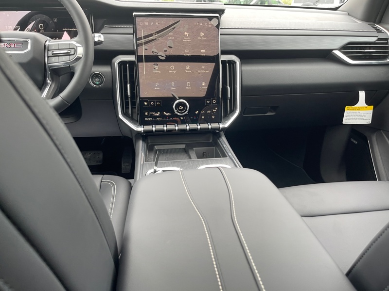 2025 GMC Acadia