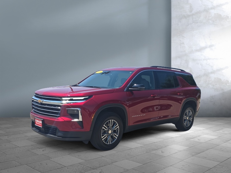 Used 2024 Chevrolet Traverse LT Crossovers