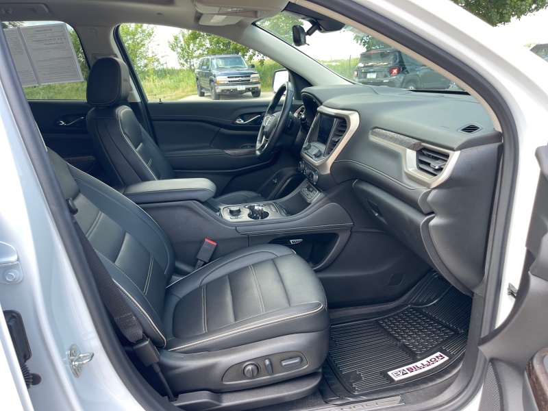 2022 GMC Acadia